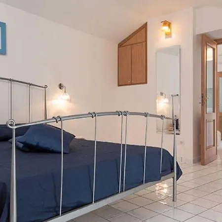 Appart hôtel House *