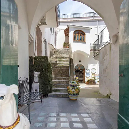 House Appart hôtel *