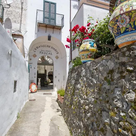 House Ravello
